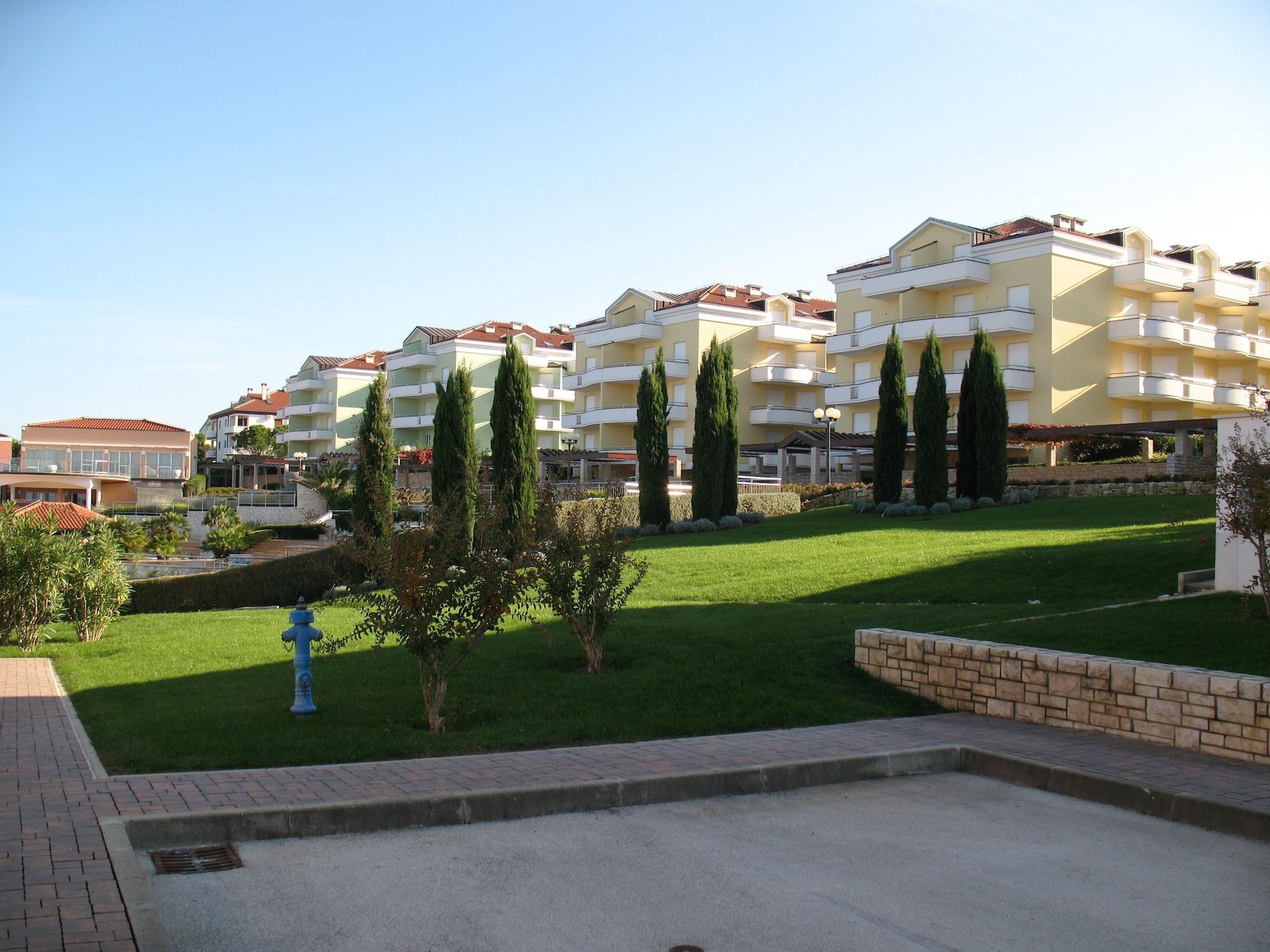 Skiper Apartments & Golf Resort Savudrija Exterior photo